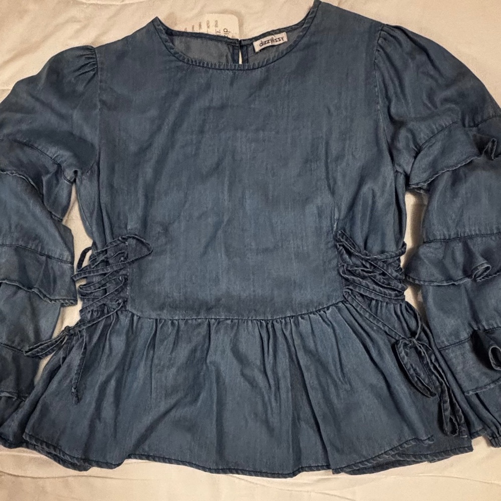 Dizzy Lizzie Blouse Pull On Open Back Ruffle Sleeves Blue Size Medium